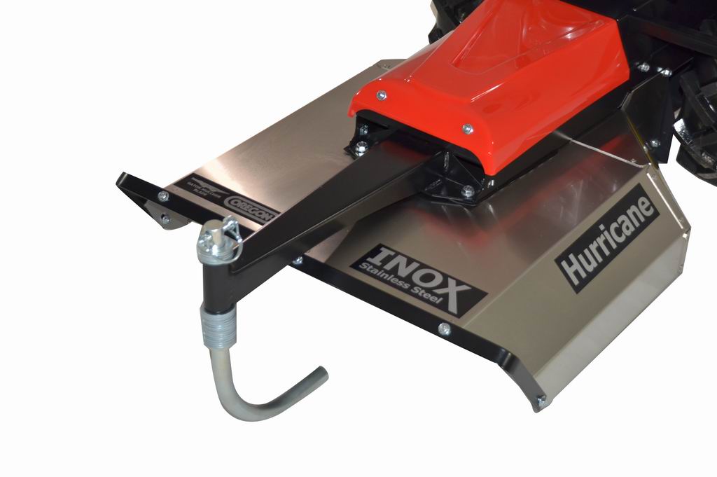 F550B brush cutter with mulching blade