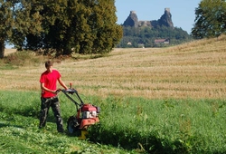 Dvoububnová sekačka BDR 1200 při práci
