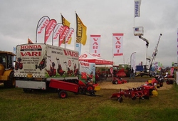 DEMOPARK 2009_ 019.jpg