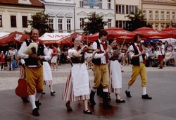KMOCHUV KOLIN5.jpg