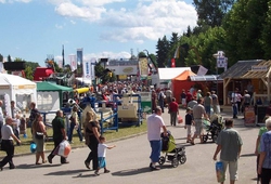 Zeme Zivitelka 2010 12.jpg