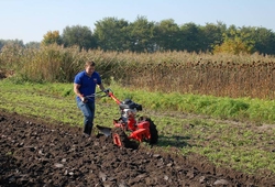 KEMP PUDNICH PRACI RIJEN 2010_36.jpg