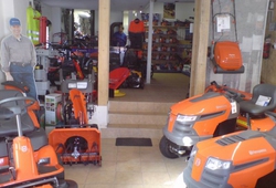 Husqvarna Tuklaty-Jiří Stehlík Tuklaty u Úval Hlavní 47