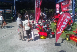 Zeme Zivitelka 2011 005.jpg