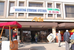 hradecka stavebni vystava 04.jpg