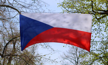 Provozní doba prodejny a servisu 1.5. a 8.5.2025