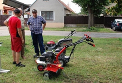 Kostelni Lhota 2012_01.jpg