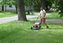 Kostelni Lhota 2012_24.jpg