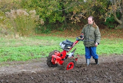 Kemp pudnich praci Libice 2012_10.jpg