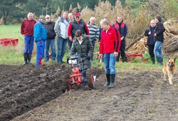 Kemp pudnich praci Libice 2012_06.jpg