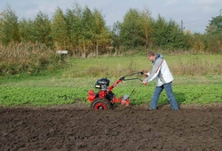 Kemp pudnich praci Libice 2012_12.jpg