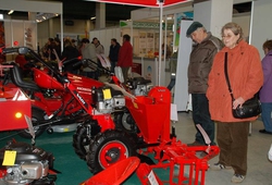 ZEMEDELEC LYSA 2013 21.jpg