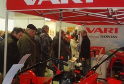 ZEMEDELEC LYSA 2013 26.jpg
