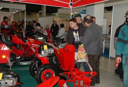 ZEMEDELEC LYSA 2013 22.jpg