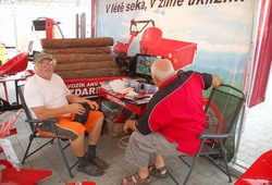 FLORIA KROMERIZ_ LETO 2013 21.jpg