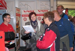 Zahrada Cech zari 2013 06.jpg