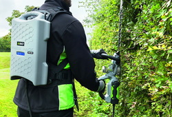 Power_Pack_Hedge_Trimmer_2_resize