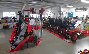 TLAMKA04