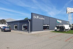 TLAMKA08