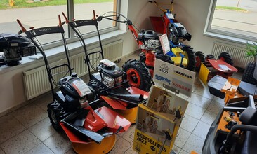 DAVAZ04