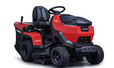 RLH 106 HW lawn tractor