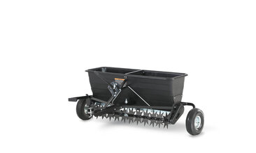PTS-1000 pulled aerator with spreader