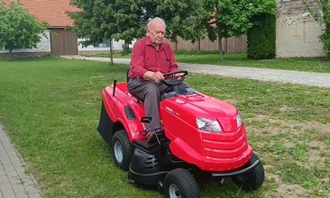 Vyhrajte traktůrek VARI RL 102 H