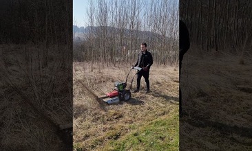 Mulčovač VARI powered by EGO na několik let neudržovaném pozemku #vari #myjsmevari