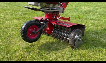 Vertikutace trávníku pomocí VARI